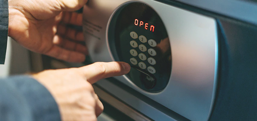 Cash Safe Openers in Atascadero, California